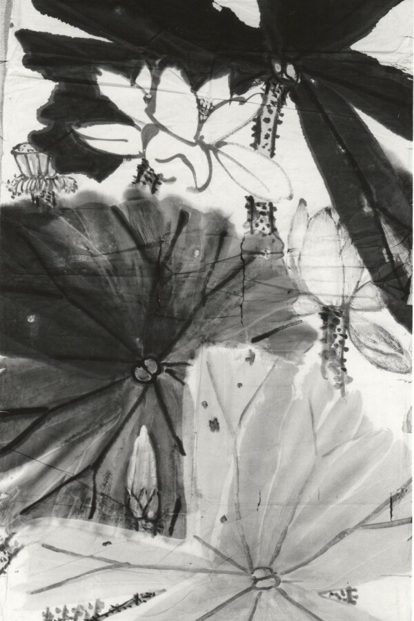 Siao Sun, Lotosy, v. 17,5 cm, foto: Blanka Lamrová